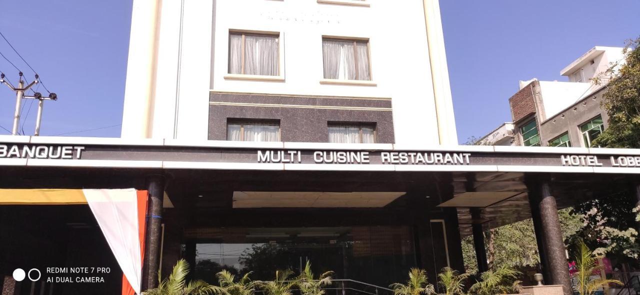 Hotel The Marque 马图拉 外观 照片